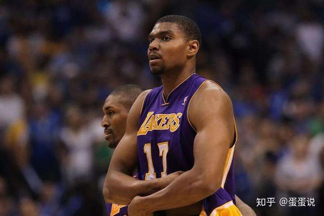 乔帅雪藏王哲林重用胡金秋 后者20分率队首胜